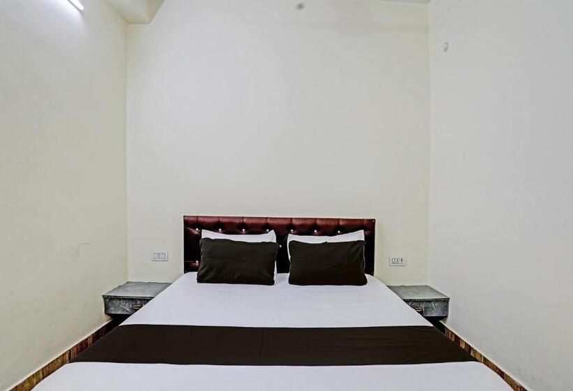 Трехместный Номер Классика, Oyo Hotel Sky Land