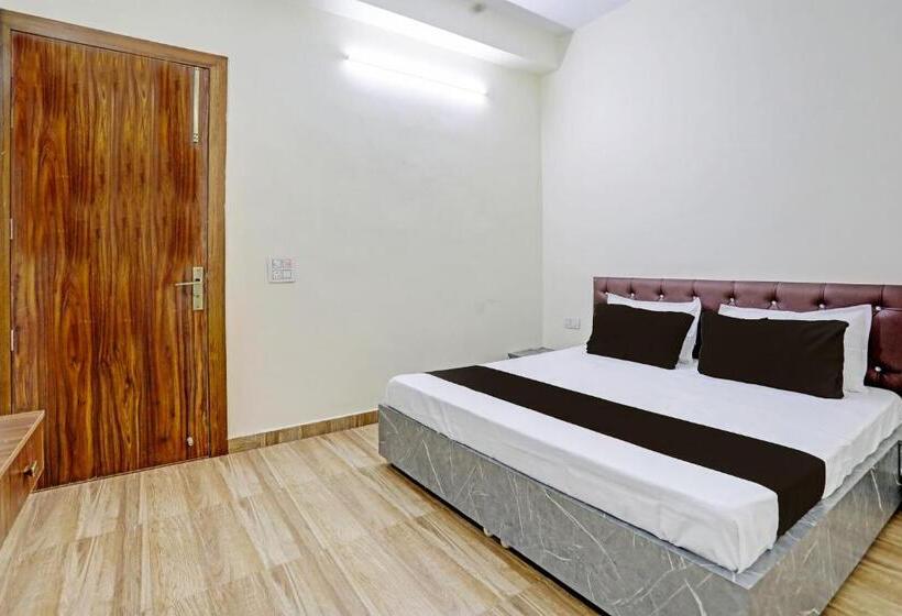 Трехместный Номер Классика, Oyo Hotel Sky Land