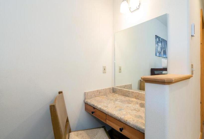 4인용 스탠다드 룸, Bear Creek Lodge 309c By Alpine Lodging Telluride