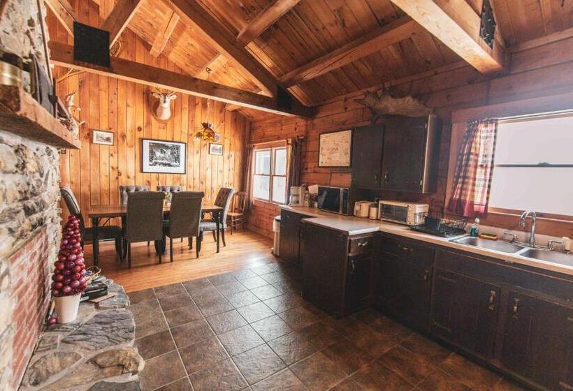 Апартаменты Deluxe 1 Спальня, Ogontz Rustic Resort