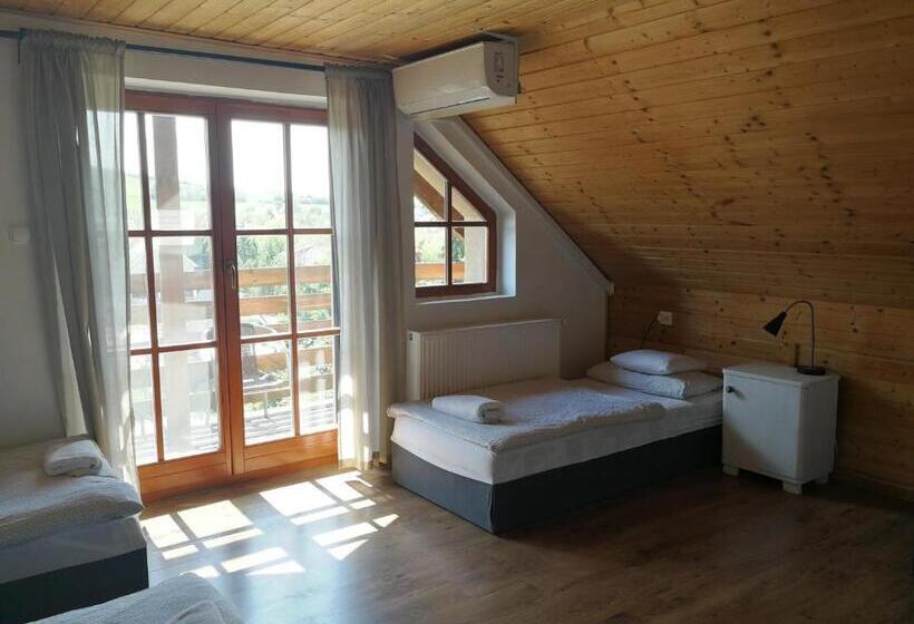 Семейный Номер, Manoka Guest House