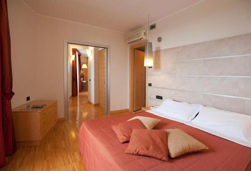 סוויטה, Albaresidence Masera26