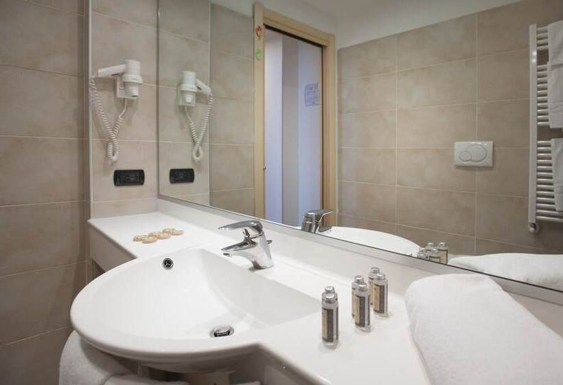 סוויטה עם טרסה, Albaresidence Masera26