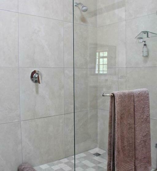 Номер Стандарт, 17 On Bird Guest House