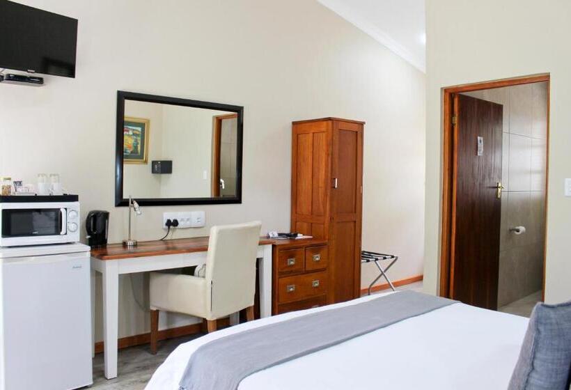 Номер Стандарт, 17 On Bird Guest House