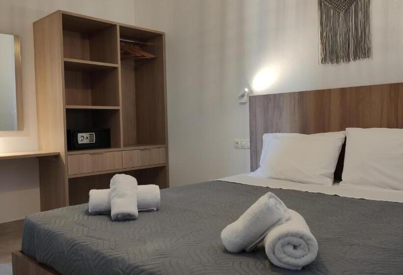 آپارتمان 1 خوابه با تراس, Ellie Apartments Stalida