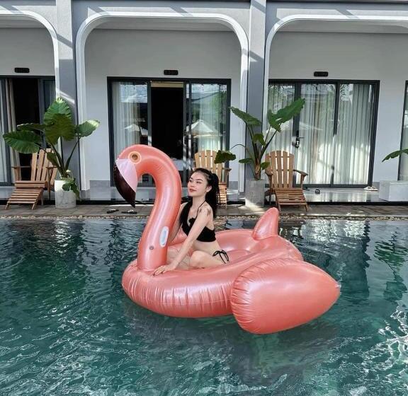 اتاق لوکس, Hoàng Khang Hotel  Khách Sạn Buôn Ma Thuột
