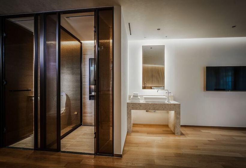Хижина, Paraspara Seoul
