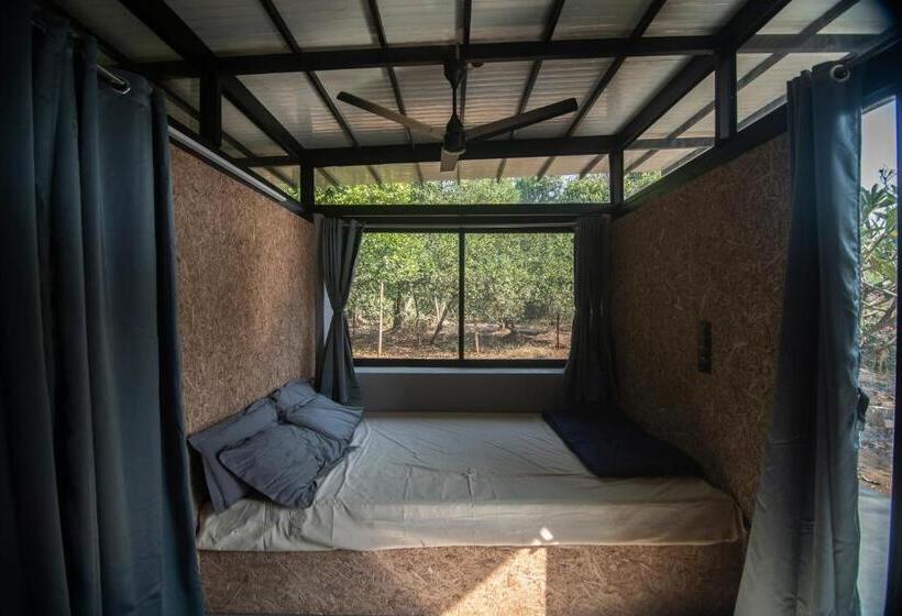 ガーデンビューのスタンダードワンルーム, Tenpy Tiny Snug Obelix At The Homested, Neral