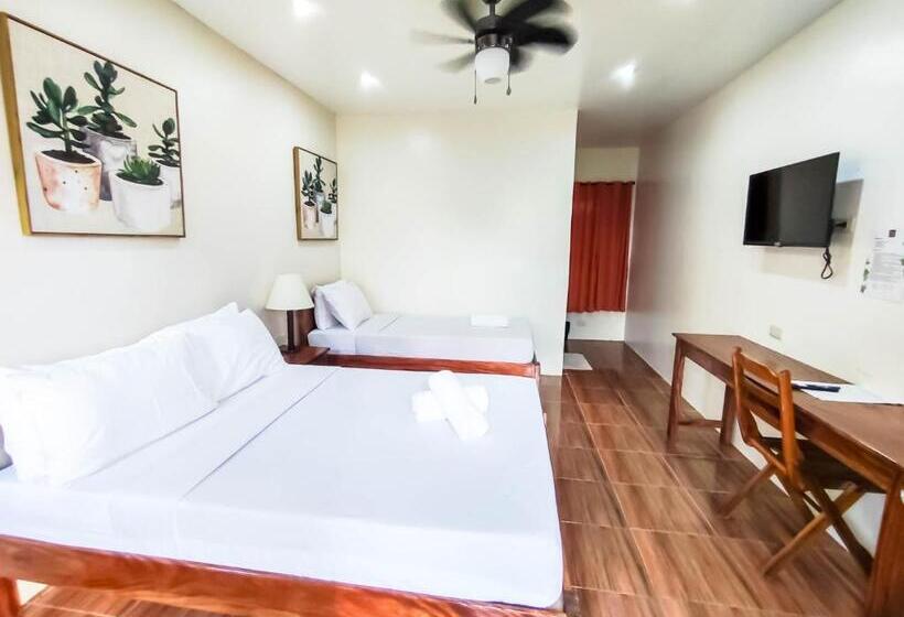 Standard Triple Room with Terrace, Amboy S Hometel Official