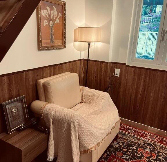 اتاق استاندارد چهار تخته, Chái Nho Homestay