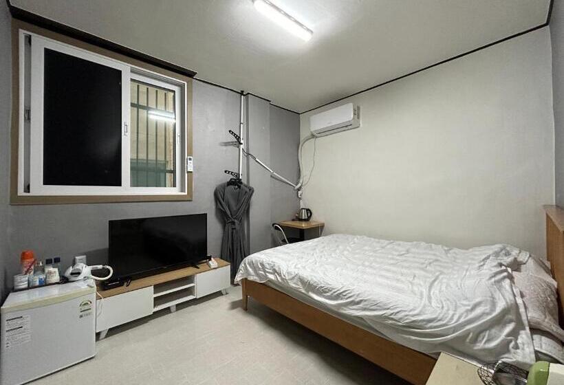 Номер Стандарт, 369 Motel