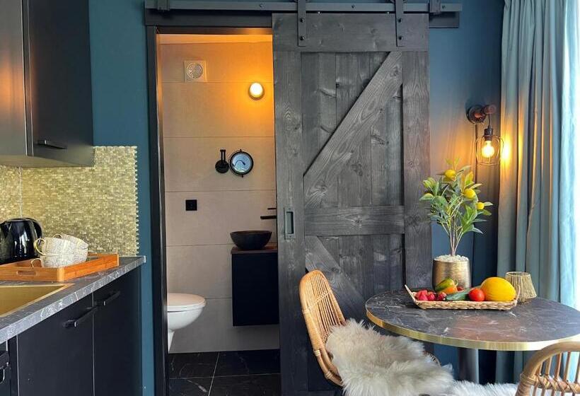 Стандартный Номер Кровать Кинг, B&b/tiny House Bij Zee