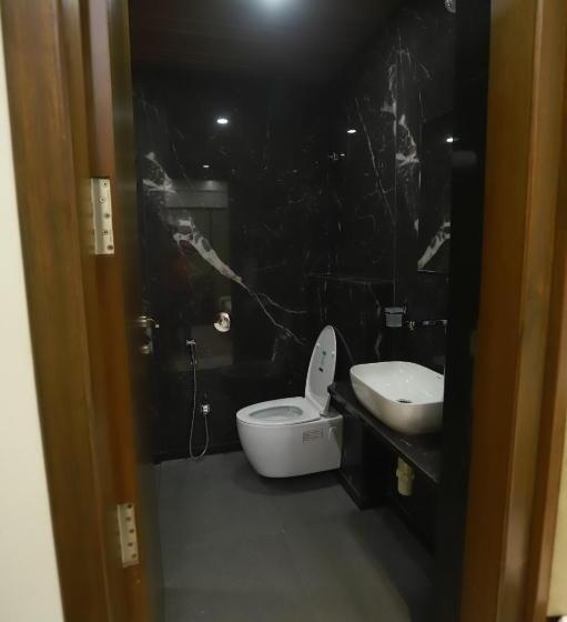 Номер Deluxe, Riddhi Executive Latur