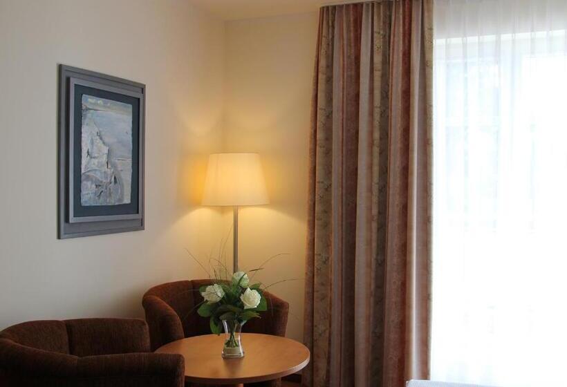 Classic room with balcony, & Café Strandeck