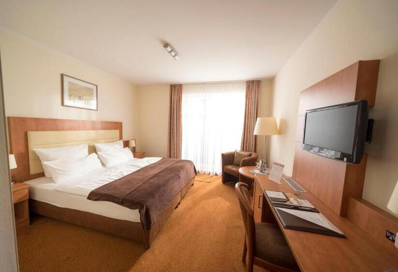 Classic room with balcony, & Café Strandeck