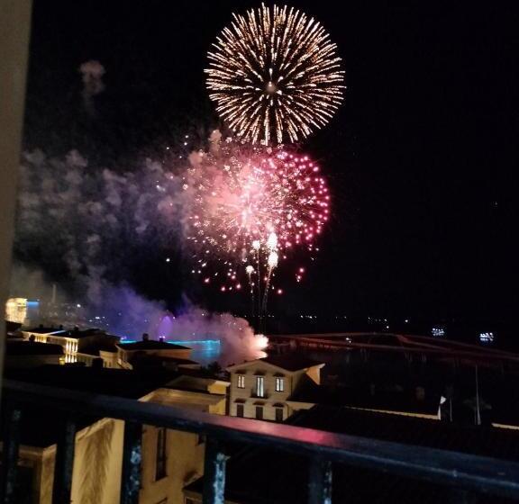 اتاق سه نفره دلوکس با چشم‌انداز دریا, Sea Sunset Hotel Phu Quoc   Welcome To A Mixing World Of Friends
