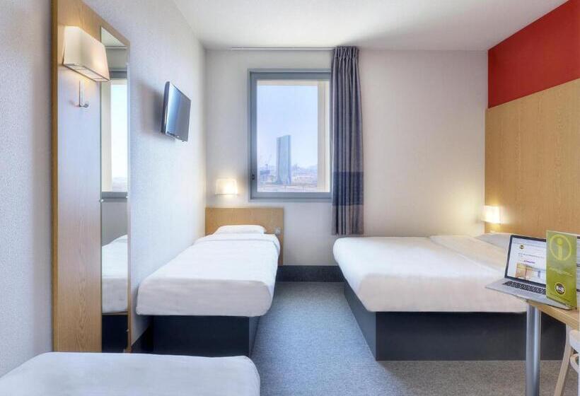 Четырехместный Номер Стандарт, B&b Hotel Marseille Les Ports