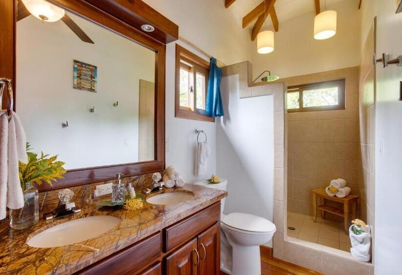 Студио Стандарт Вид на Сад, Mariposa Belize Beach Resort
