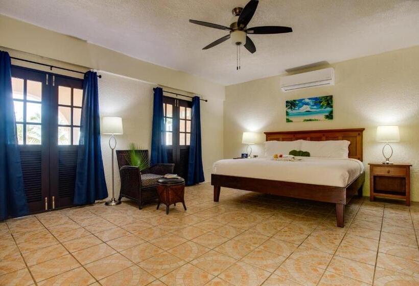 Студия Стандарт Вид на Море, Mariposa Belize Beach Resort