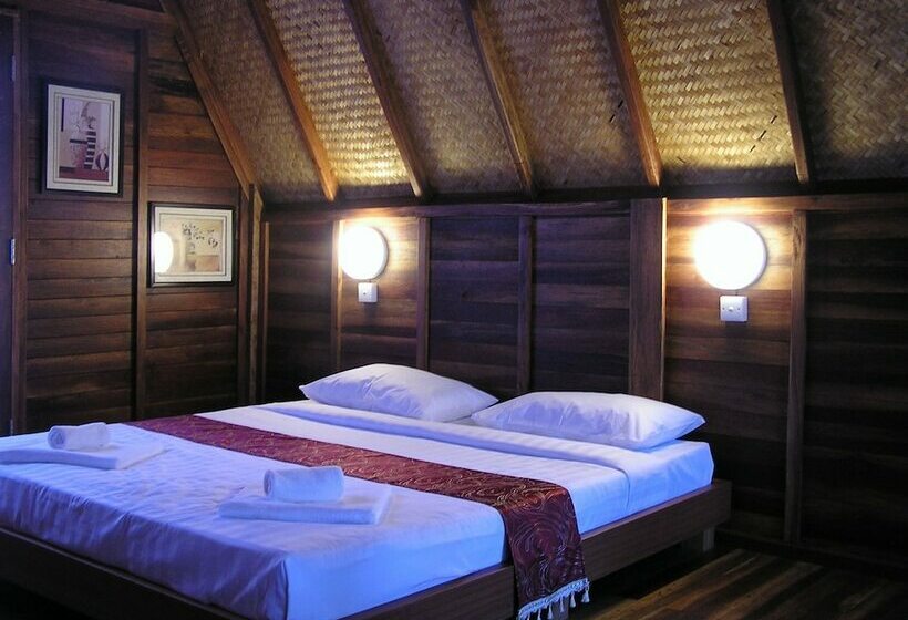 اتاق استاندارد با چشم‌انداز دریا, North Borneo Biostation Resort