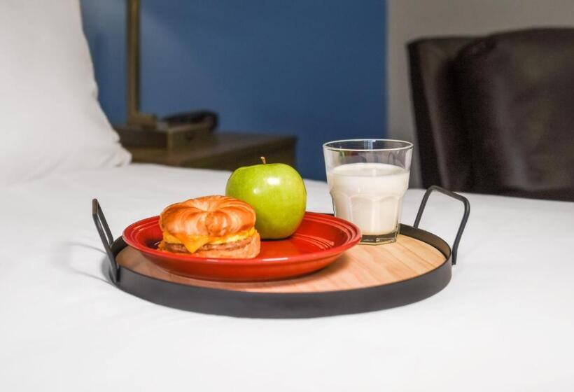 장애인을 위한 스탠다드 룸, My Place Hotel Loveland, Co