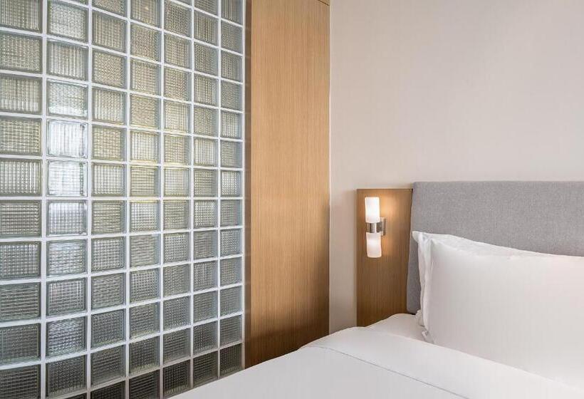 Номер Стандарт, Guangzhou Baiyun Airport Rejoice By Argyle Hotel Rehe Metro Exit B   Free Shuttle Bus Is Provided Du