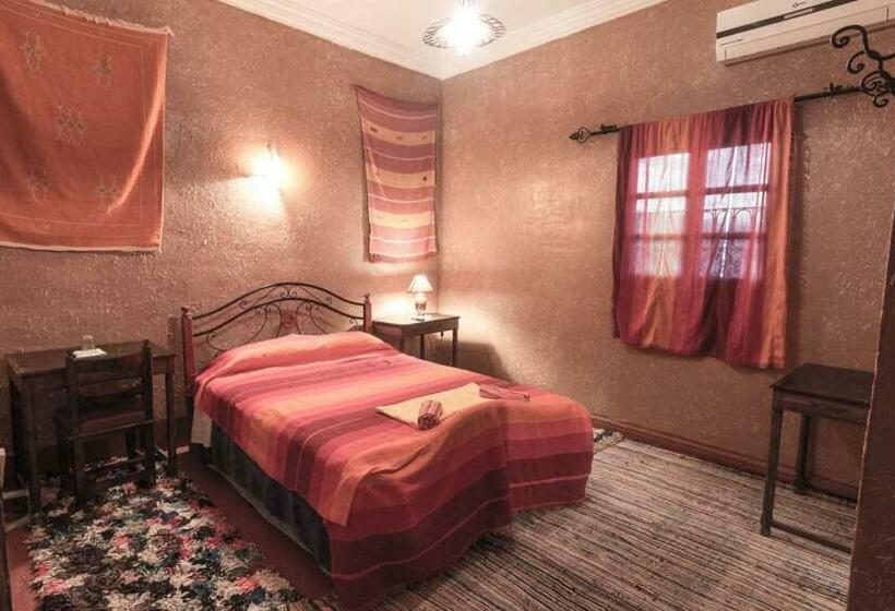 스탠다드 룸, Kasbah Valentine