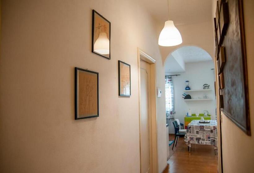 آپارتمان 1 خوابه با چشم‌انداز دریا, Mediterraneo Guesthouse