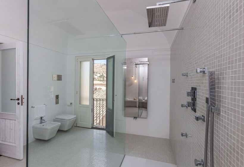 Номер Стандарт, Palazzo Conti Camere & Suites