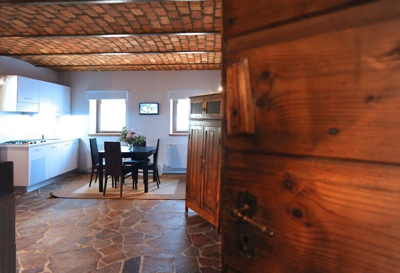 스탠다드 스튜디오, Albergo Diffuso Comeglians