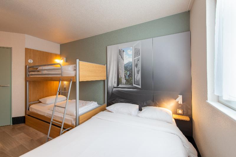 Четырехместный Номер Стандарт, B&b Hotel Valence Sud