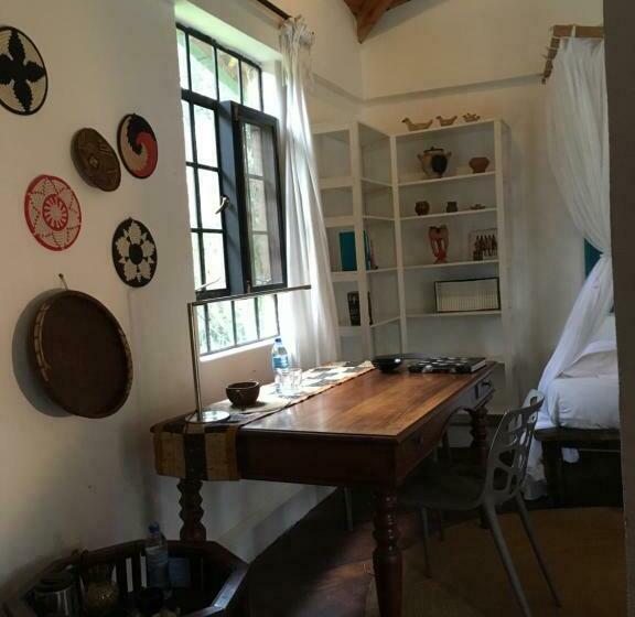 디럭스 룸, Meru House Lekisilai