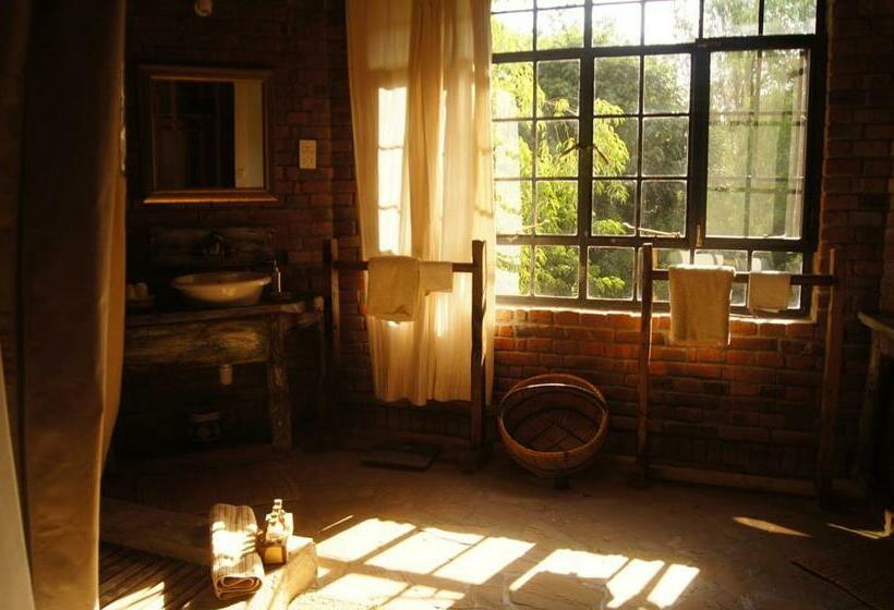 디럭스 룸, Meru House Lekisilai