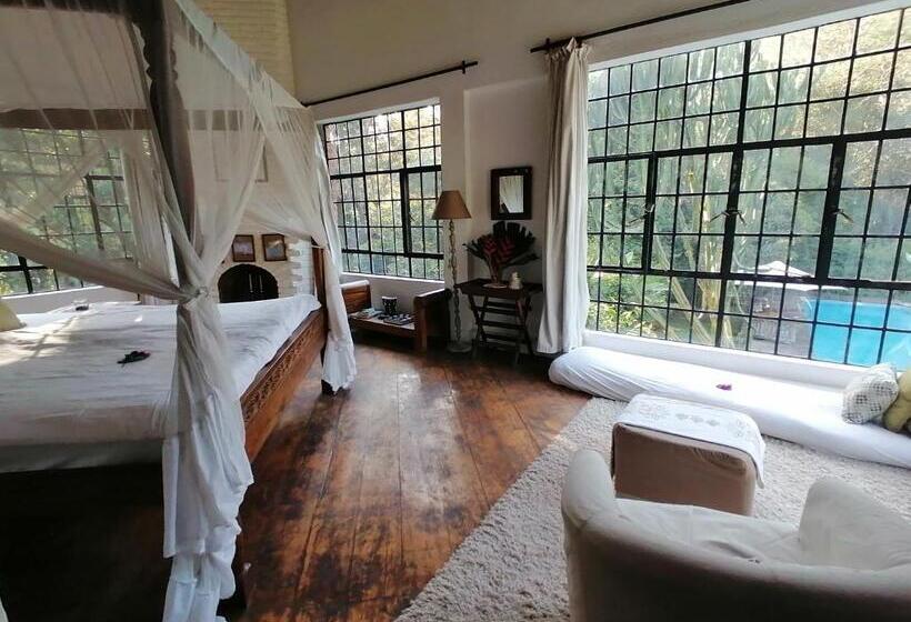 디럭스 룸, Meru House Lekisilai
