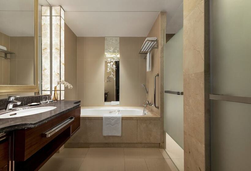 Номер Deluxe, Shangrila Hefei