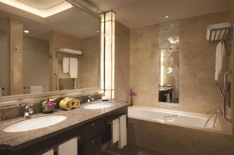 Номер Deluxe, Shangrila Hefei