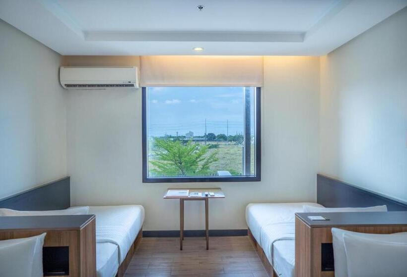 4인용 수피리어 룸, The Bayleaf Cavite