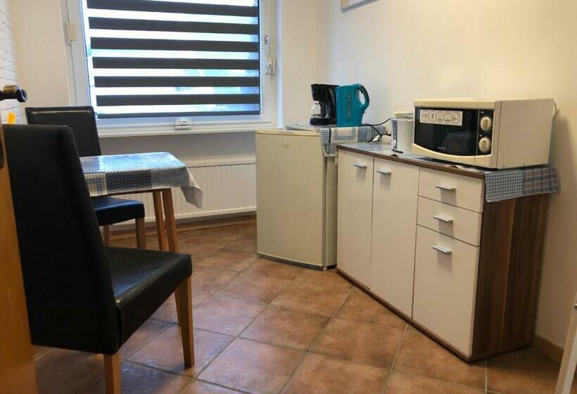 Quarto Estandar, Messezimmer 4u