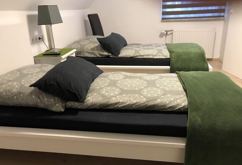 Quarto Estandar, Messezimmer 4u