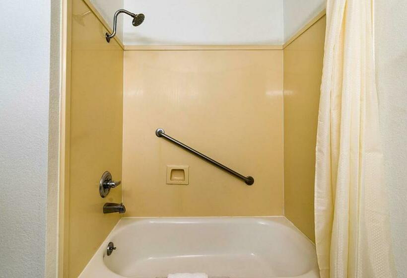 디럭스 룸, Motel 6new Iberia, La