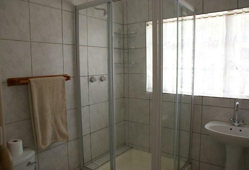 Номер Стандарт, Emerald Guesthouse