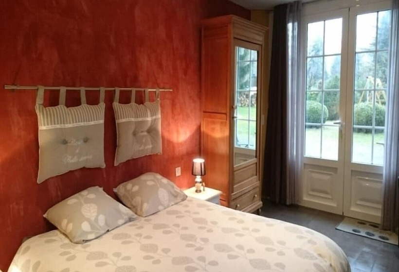 Номер Стандарт, La Grange De Thalie