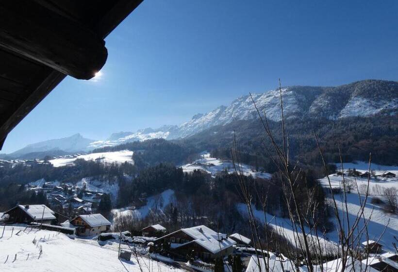 Номер Стандарт Трехместный, Auberge Du Fraizier