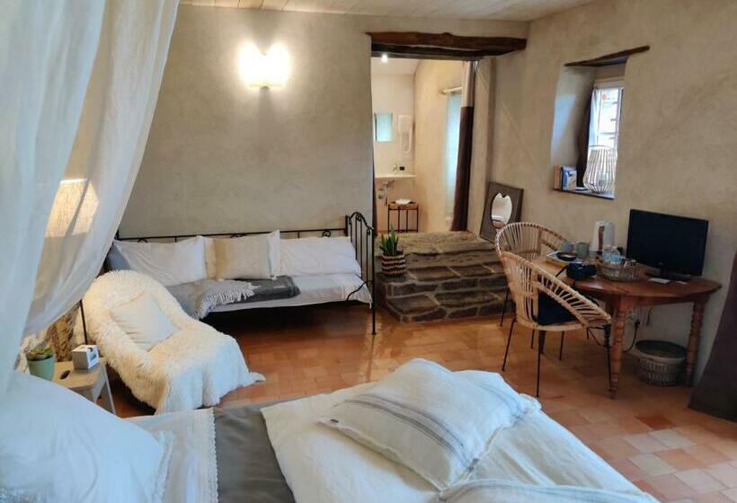 Номер Стандарт, Manoir Le Courtillon
