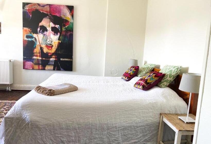 Номер Стандарт, Liegen;schaft Guesthouse