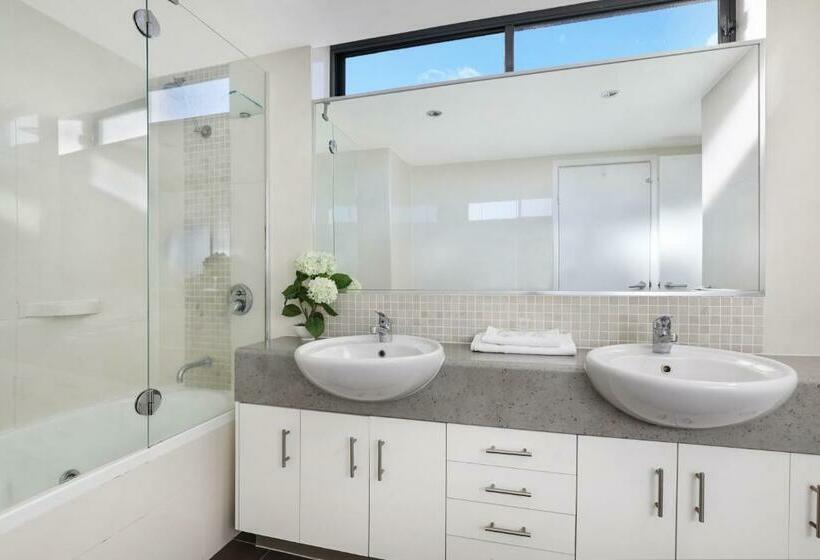 Апартаменты 1 Спальня, Aqualine Apartments