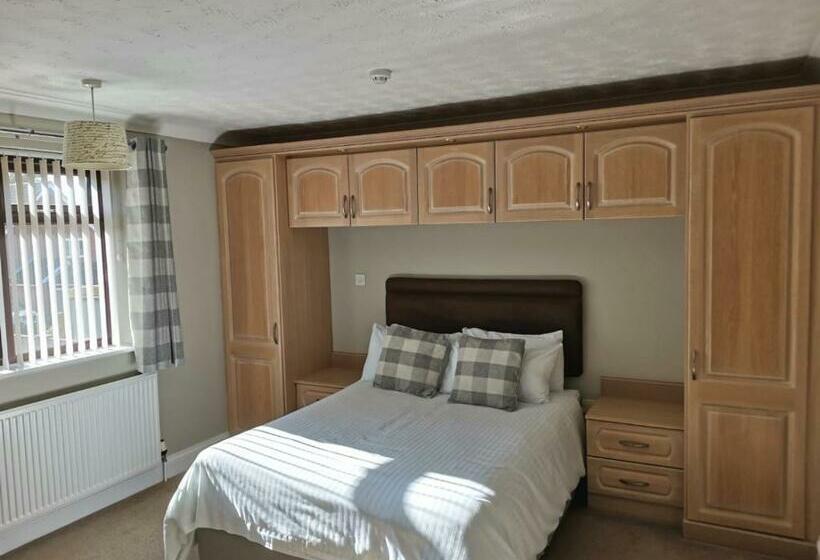 Номер Стандарт, Church Farm Guest House
