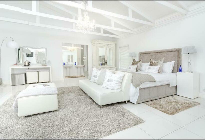 Люкс Повышенной Комфортности, Brenaissance Wine & Stud Estate