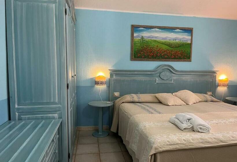 Номер Superior Вид на Бассейн, Baia Cea